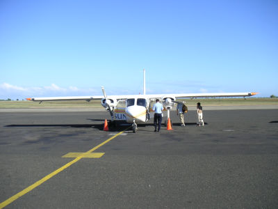 小型機