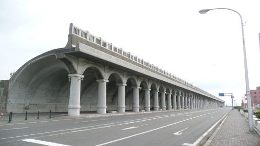 防波堤ドーム