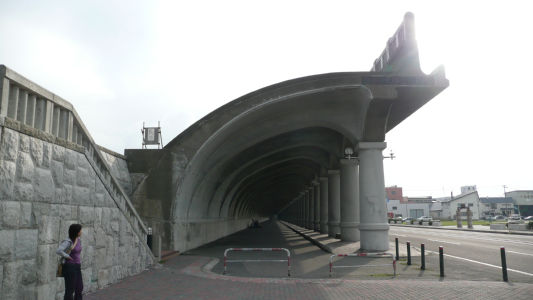 防波堤ドーム