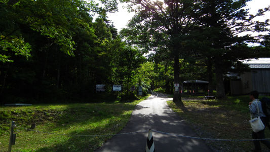 登山道入口